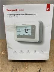 Honeywell T5 Thermostat with Touchscreen Display